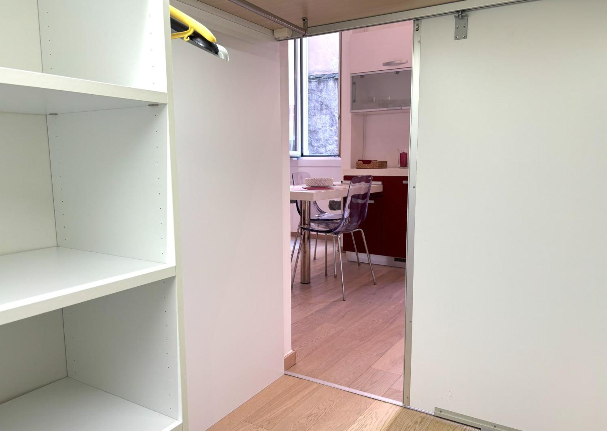 Red Velvet Apartment Триест Екстериор снимка